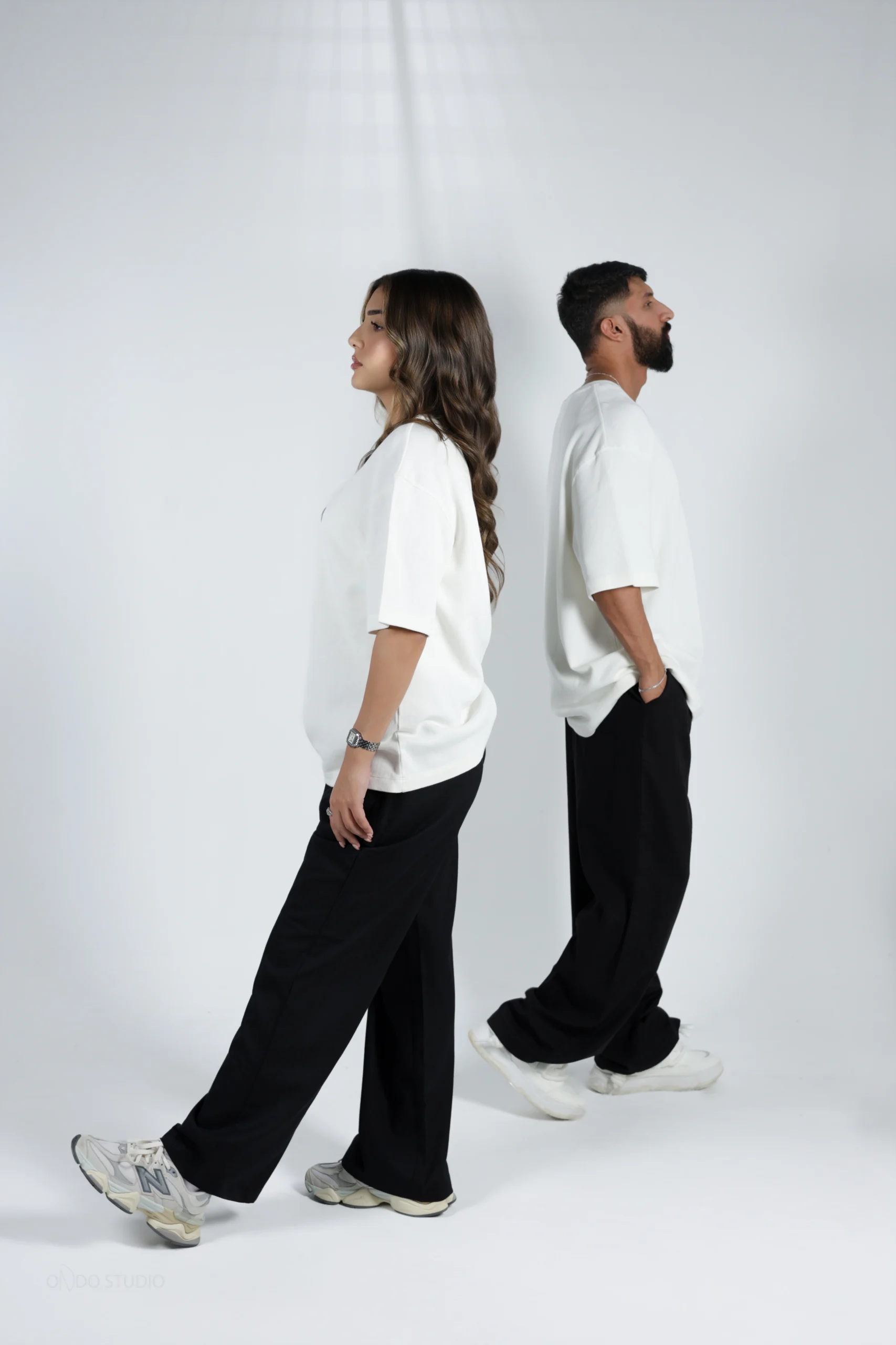 487A0154_(2) Essential Ribbed Off-White T-Shirt - Image 2