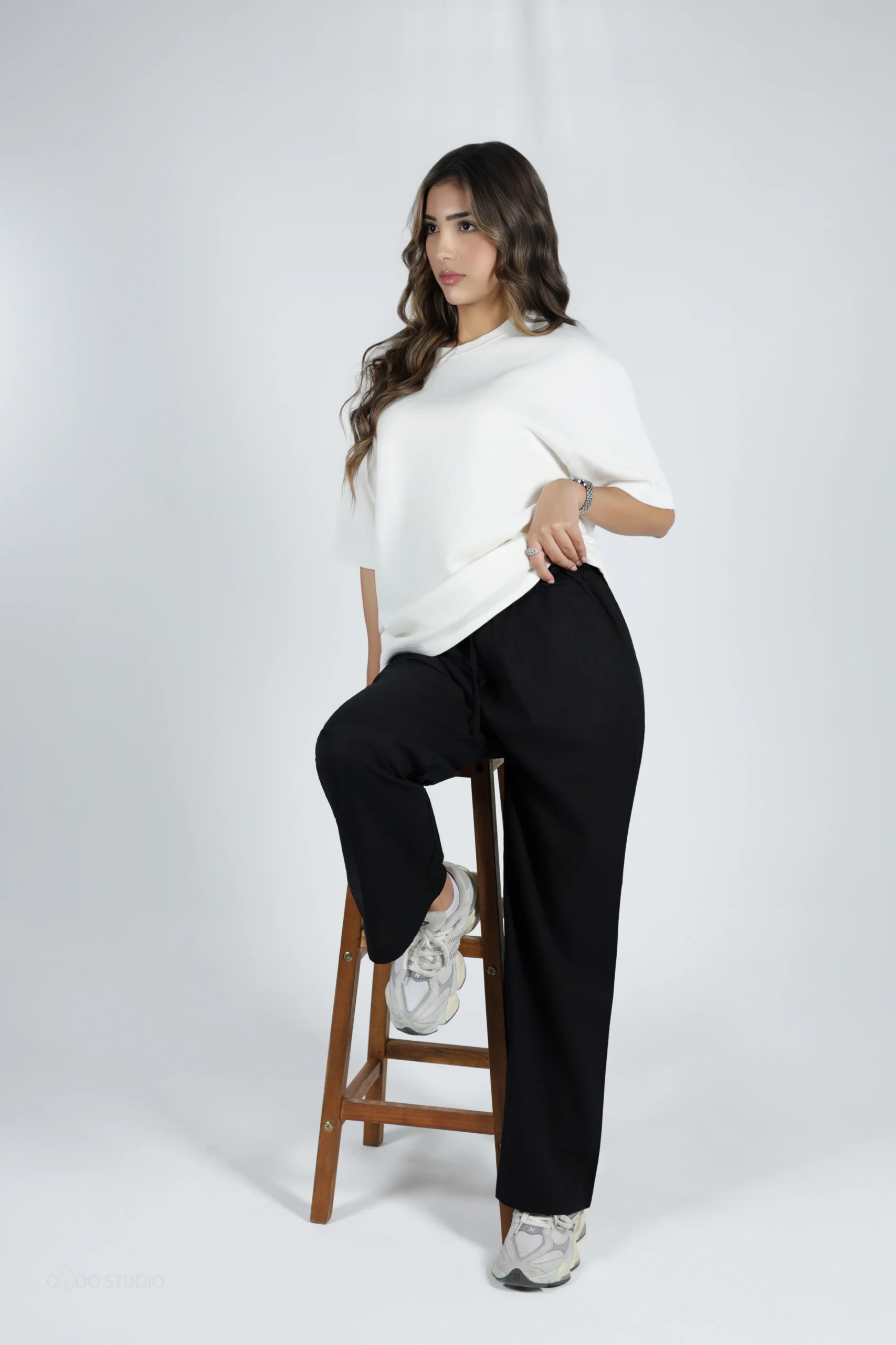 487A0188_(2) Essential Ribbed Off-White T-Shirt - Image 3